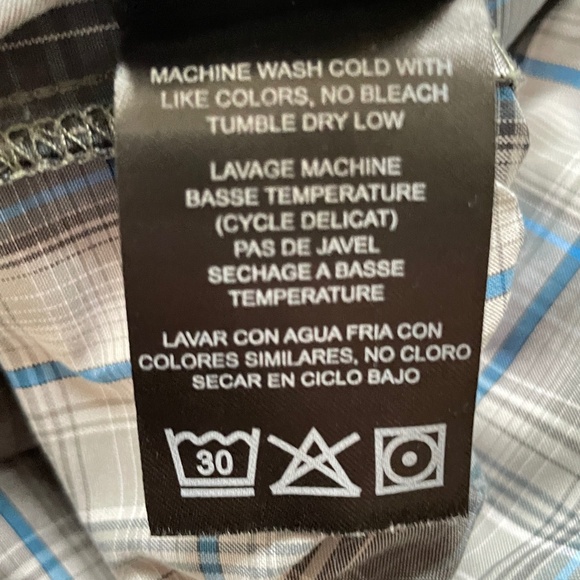 Kuhl Shirt Mens Small Eluxur Plaid Short Sleeve Button Hiking Outdoor Gorpcore - Picture 9 of 11